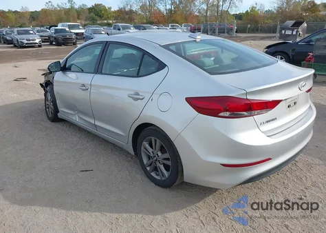 2017 Hyundai Elantra Se из США, поврежденный, VIN 5NPD84LF1HH031788